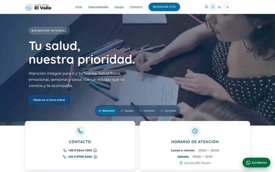 Portada del sitio del Centro Clínico El Valle en escritorio: navegación, titular, botón de reserva, contacto y horarios